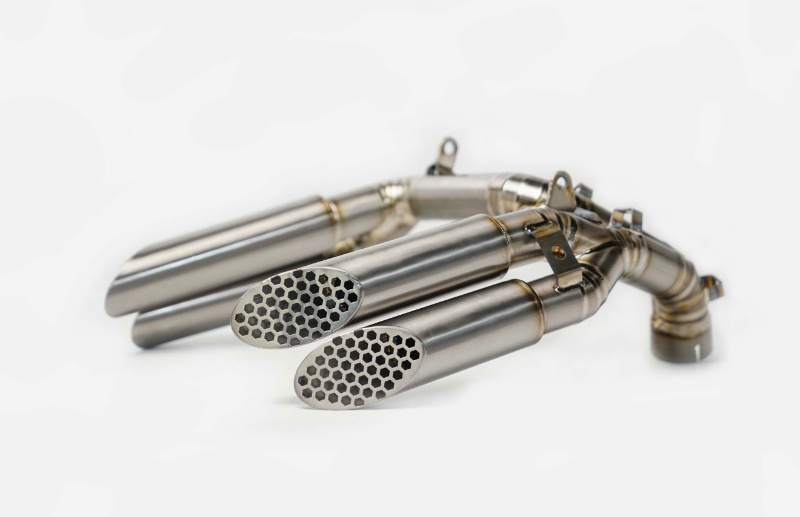 BURNOUTチタンスリップオンマフラー MVアグスタ1000