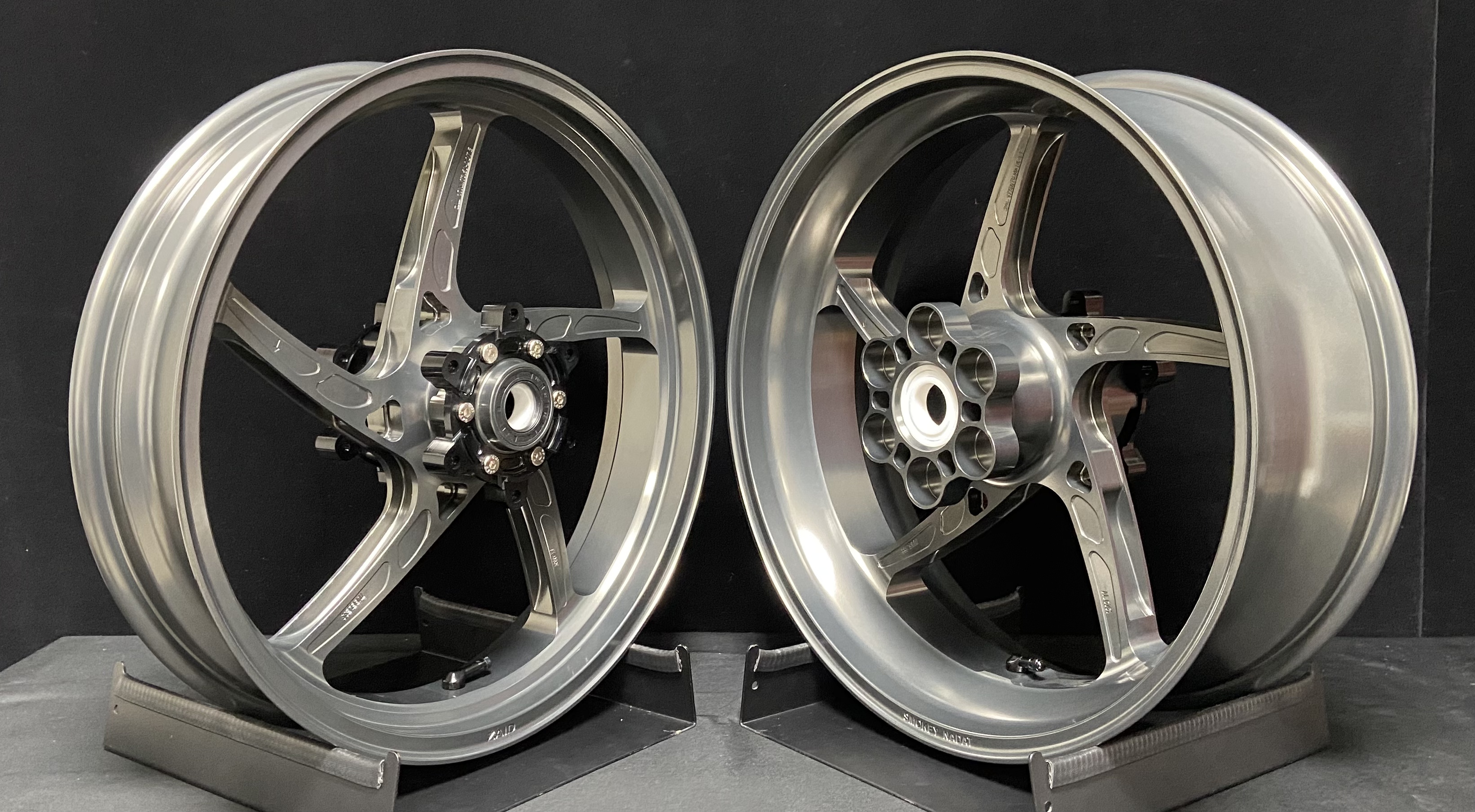 WILDOUTフォージドホイール前後セット GSX-R1000R