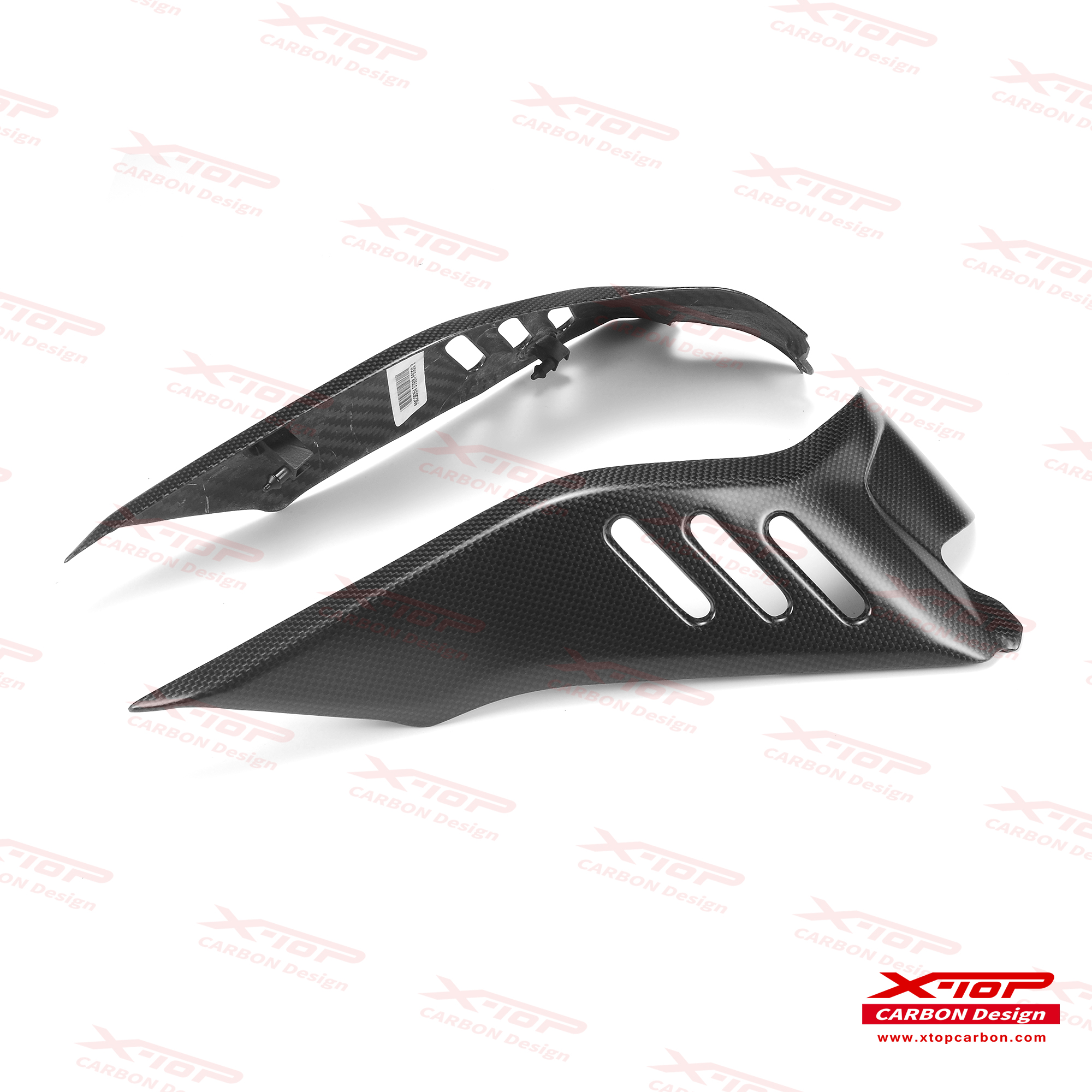 X-TOPカーボンタンクサイドカバー DIAVEL V4